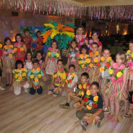 tematski-rodjendan-magic-city-nis-hawaii-party